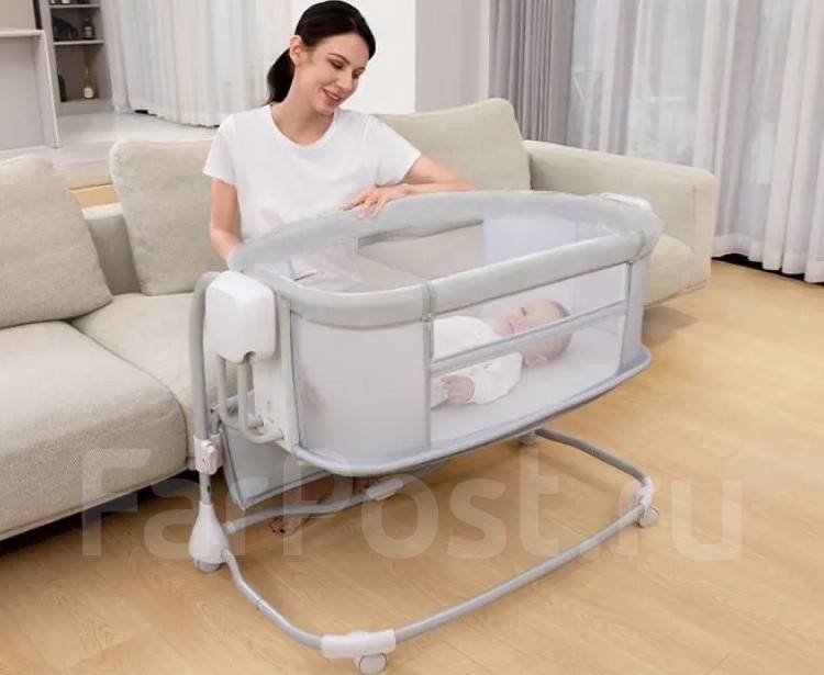Deluxe bassinet store